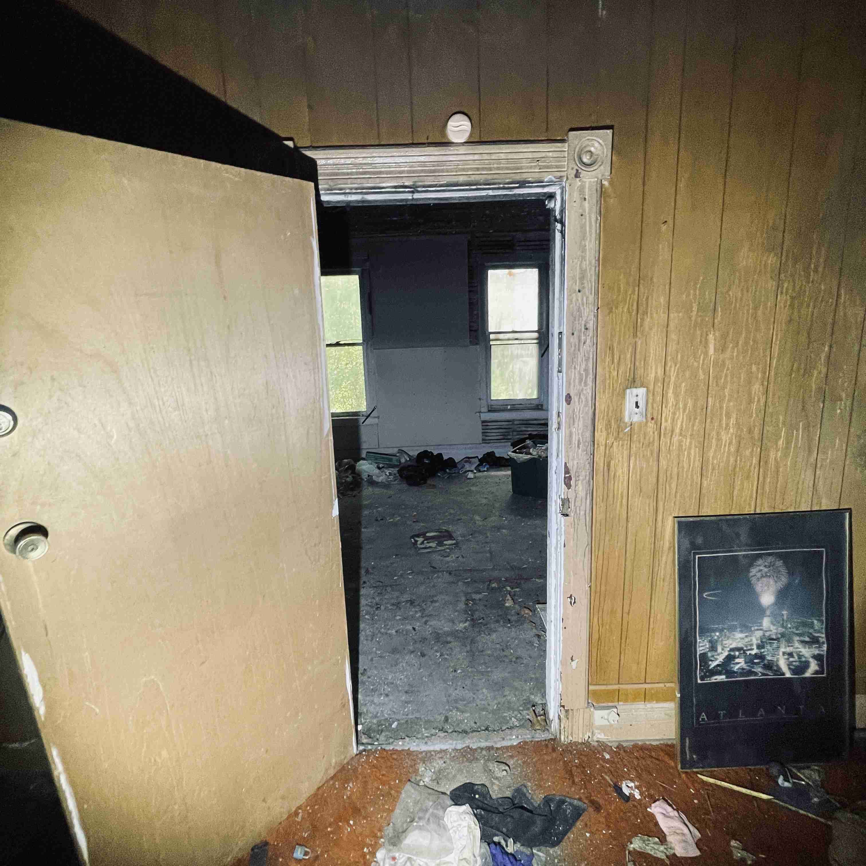 1060 Meldrum (37).jpg